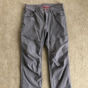 Men’s Eastern Mountain Sports (EMS) Fencemender Classic work pants - 32x30